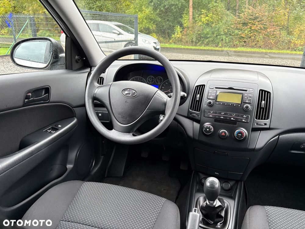 Hyundai i30 1.4 Base - 26