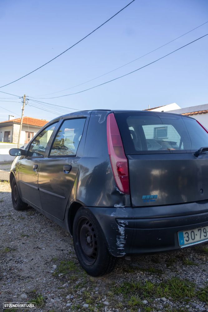Fiat Punto - 4