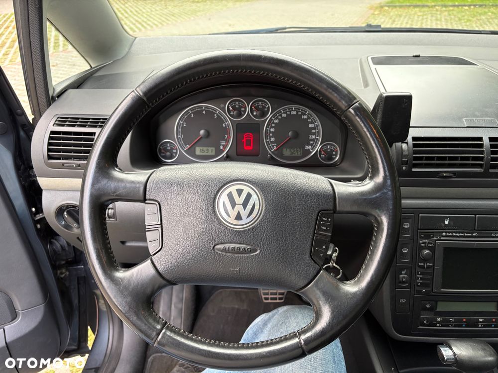 Volkswagen Sharan - 16