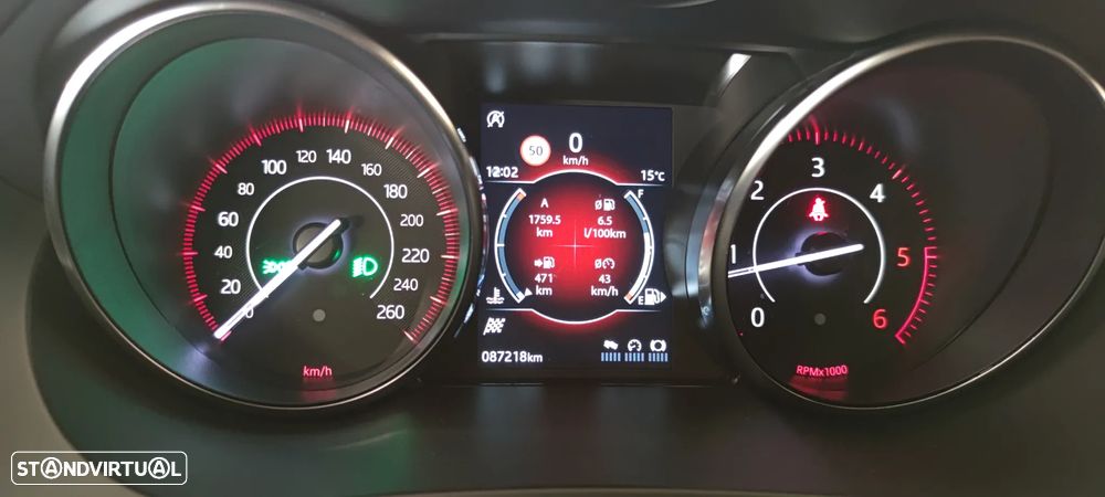 Jaguar E-Pace 2.0 i4D R-Dynamic - 19