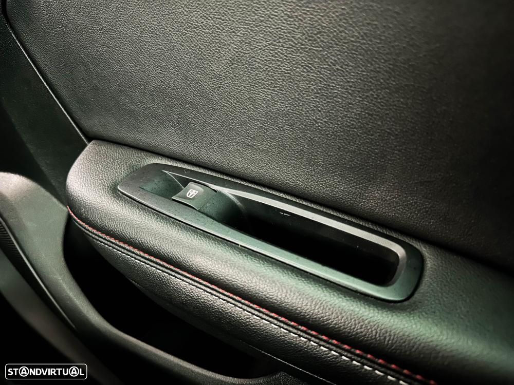 Renault Mégane 1.5 Blue dCi R.S. Line - 24