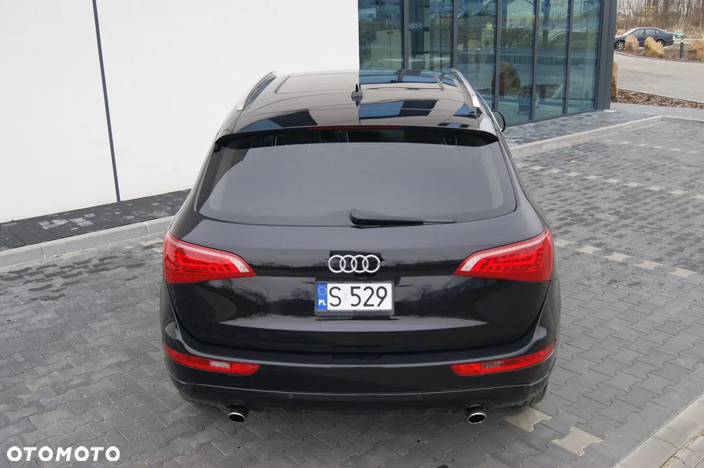 Audi Q5 3.2 FSI Quattro S tronic - 24