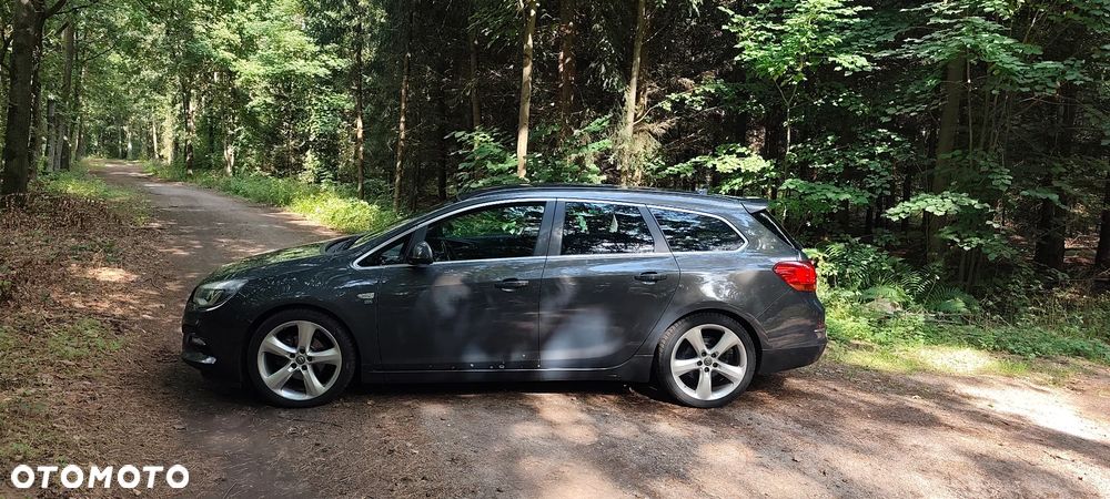 Opel Astra 2.0 CDTI Cosmo - 15