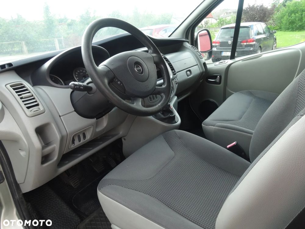 Opel Vivaro L2H1 2.9t Essentia - 8