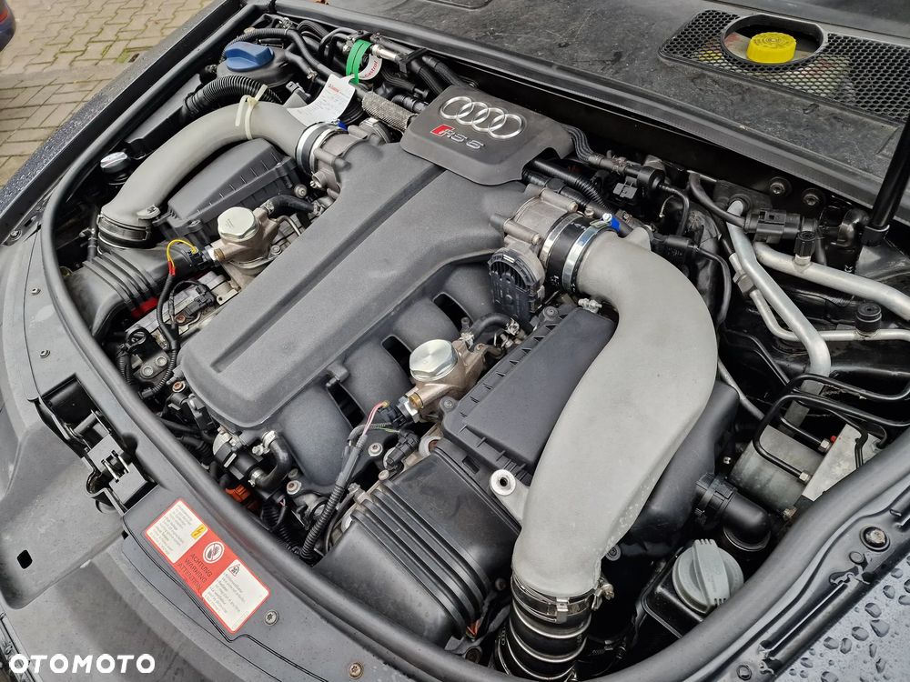 Audi RS6 Avant 5.0 FSI Quattro Tiptr - 12