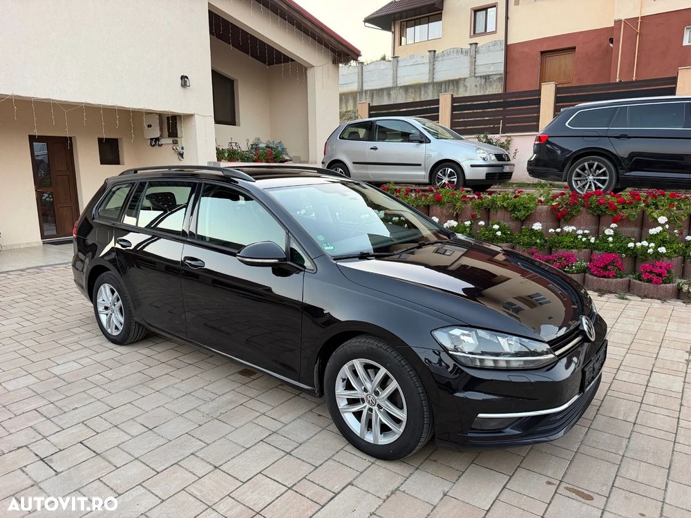 Volkswagen Golf 1.6 TDI DPF Comfortline - 12