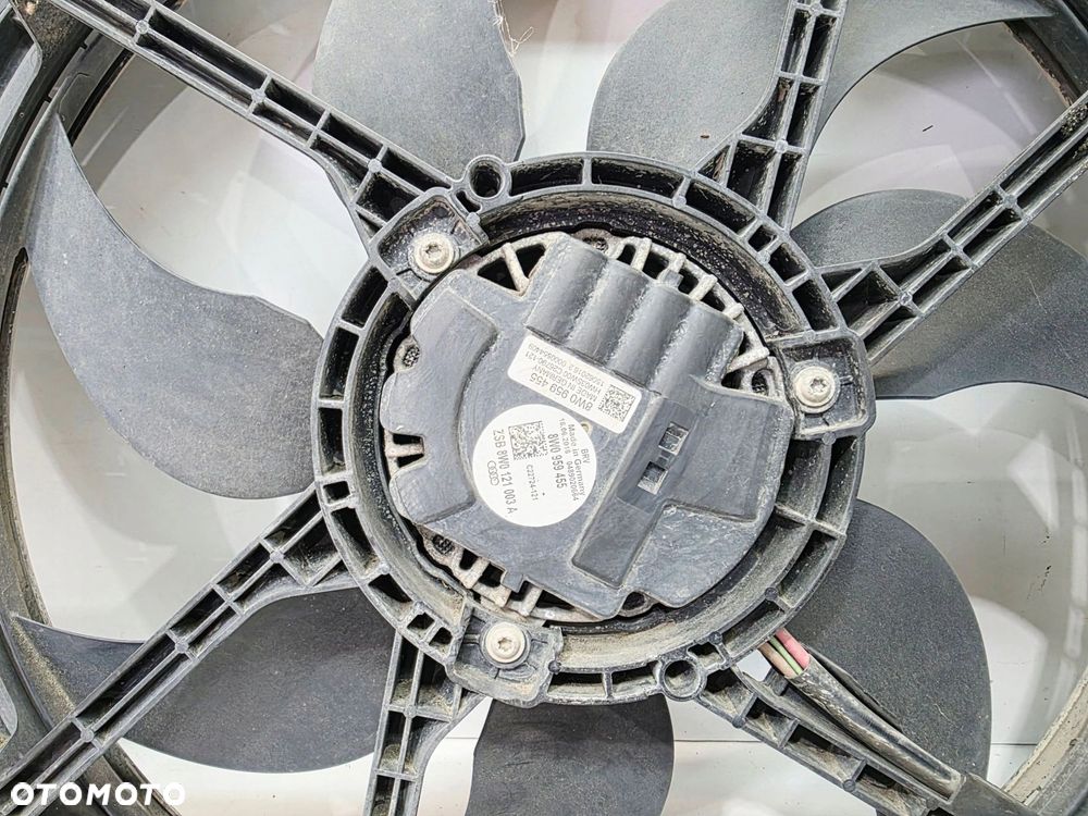 WENTYLATOR + OBUDOWA AUDI A4 B9 A5 8W 2.0 TDI 8W0121207 8W0121003A - 2