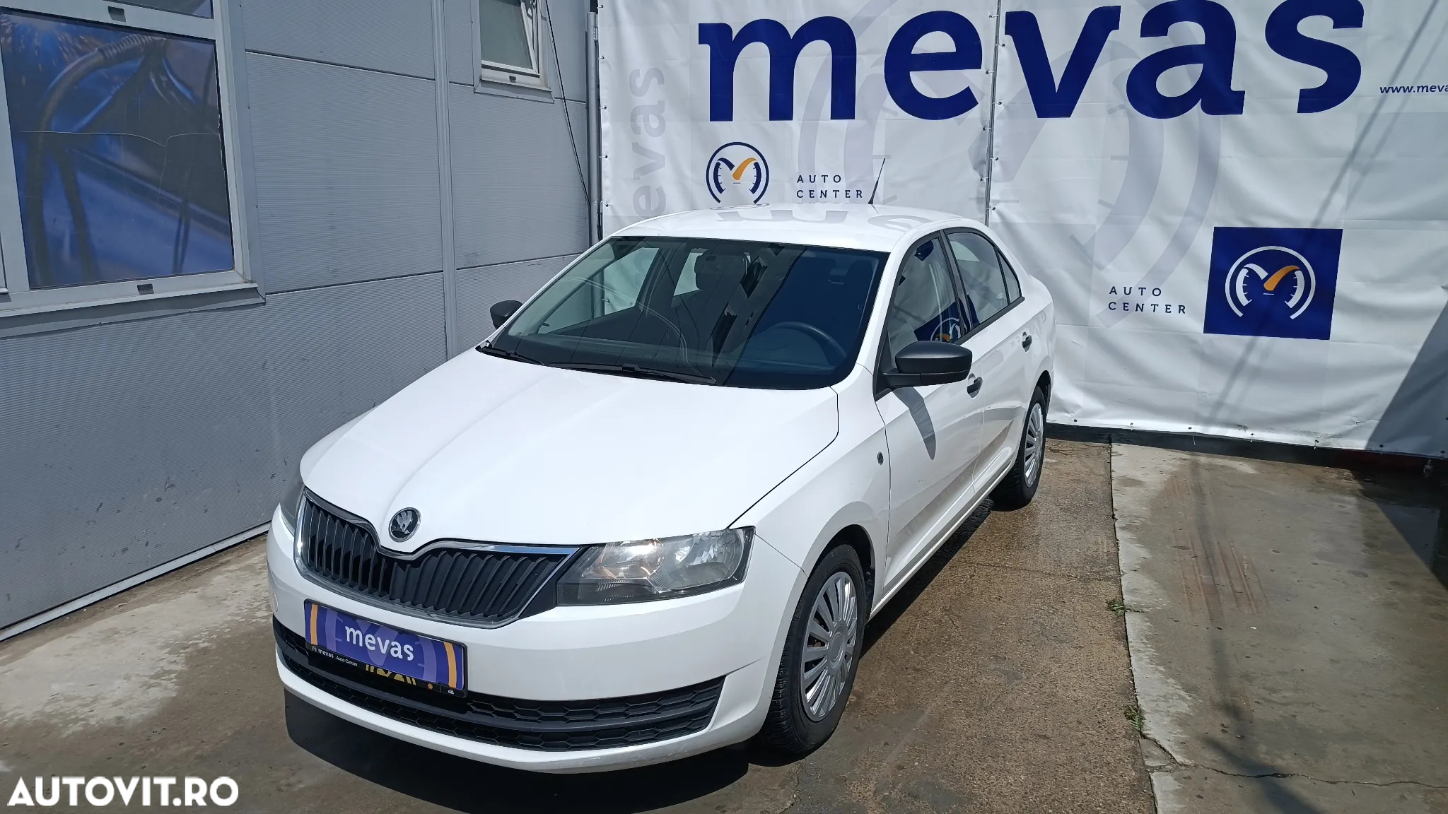 Skoda RAPID 1.6 TDI Active - 3
