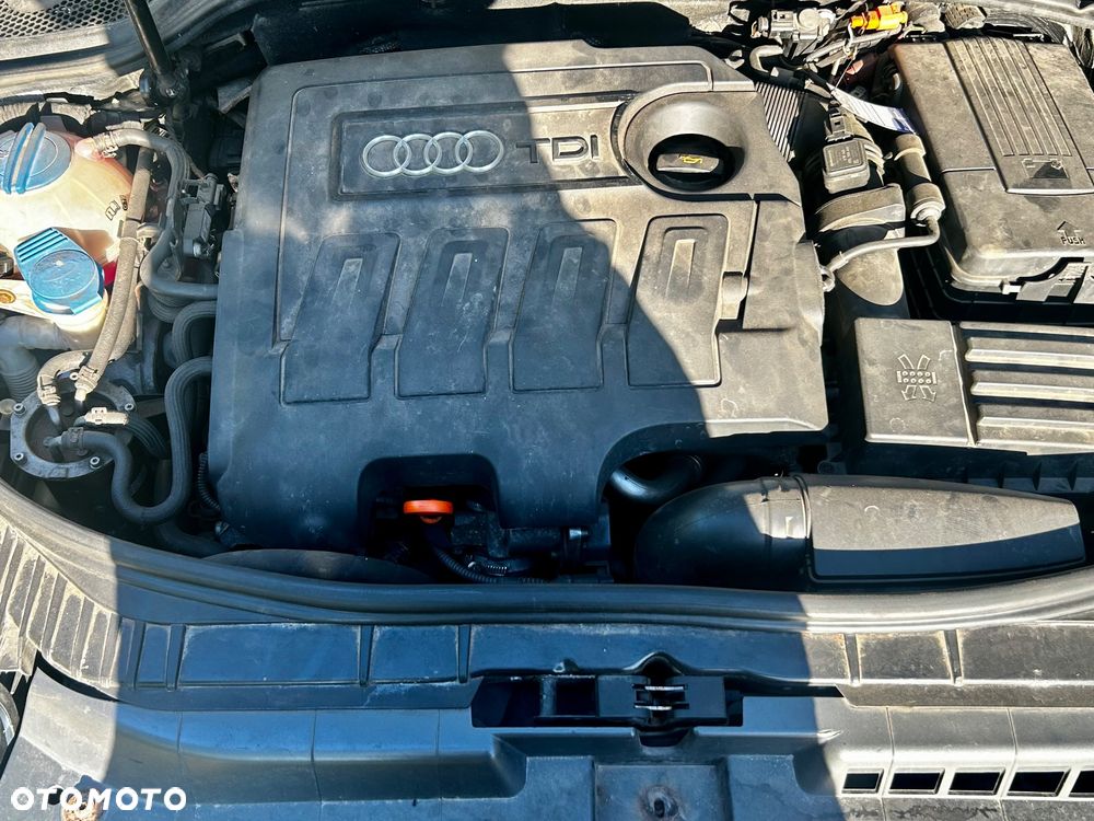 Audi A3 Sportback 1.6 TDI DPF Attraction - 10