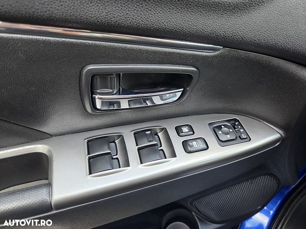 Mitsubishi ASX 2.2 DI-D 4WD Automatik Edition 100+ - 26