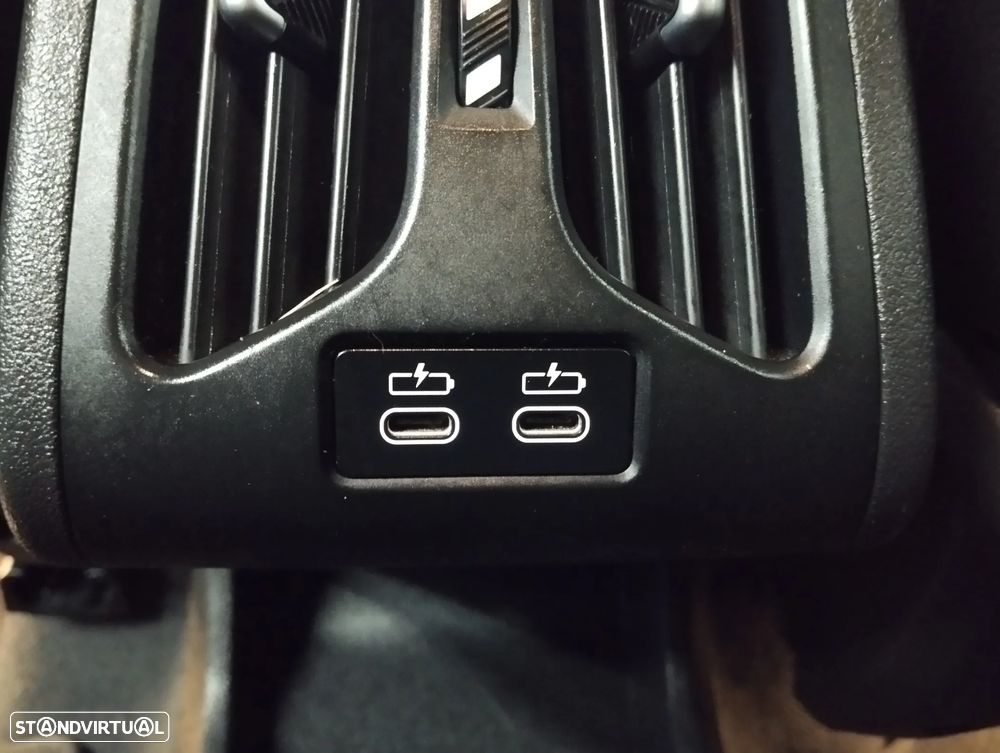 BMW 218 Active Tourer i Auto - 17