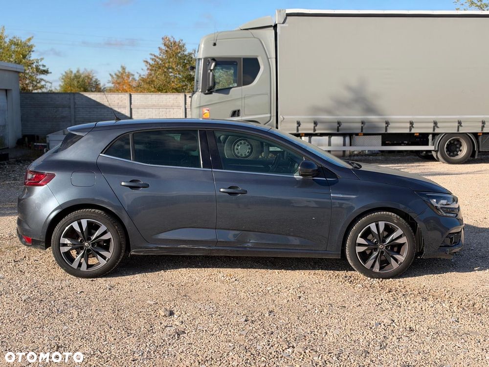 Renault Megane 2018 photo 4