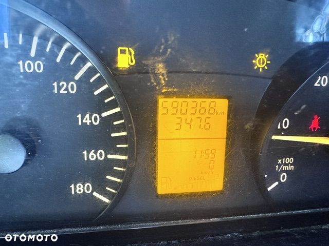Mercedes-Benz Sprinter - 18
