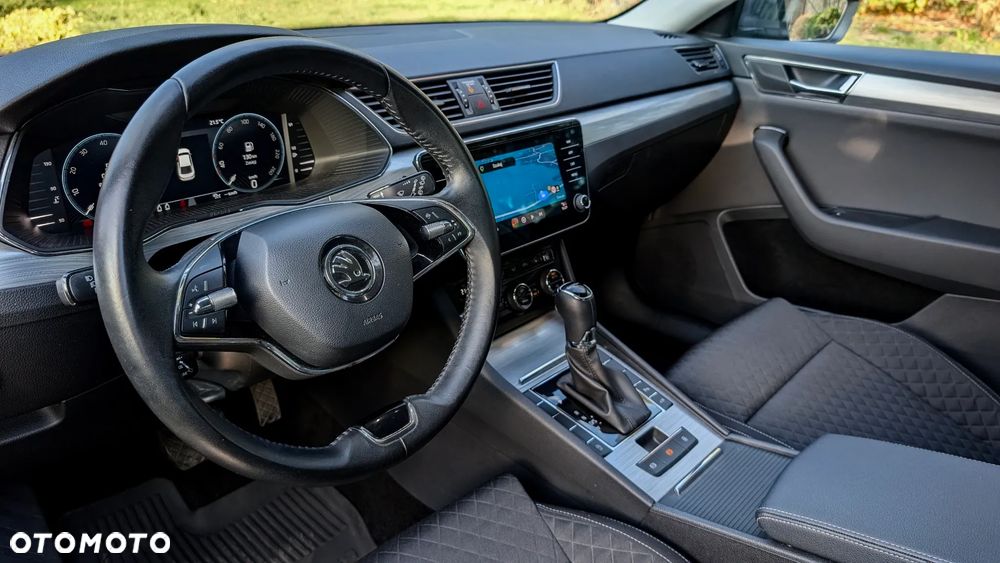 Skoda Superb 1.5 TSI Ambition DSG - 7