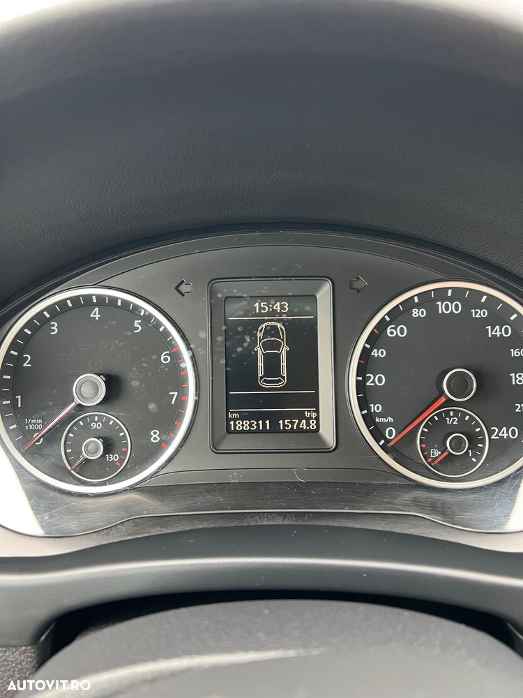 Volkswagen Tiguan - 13