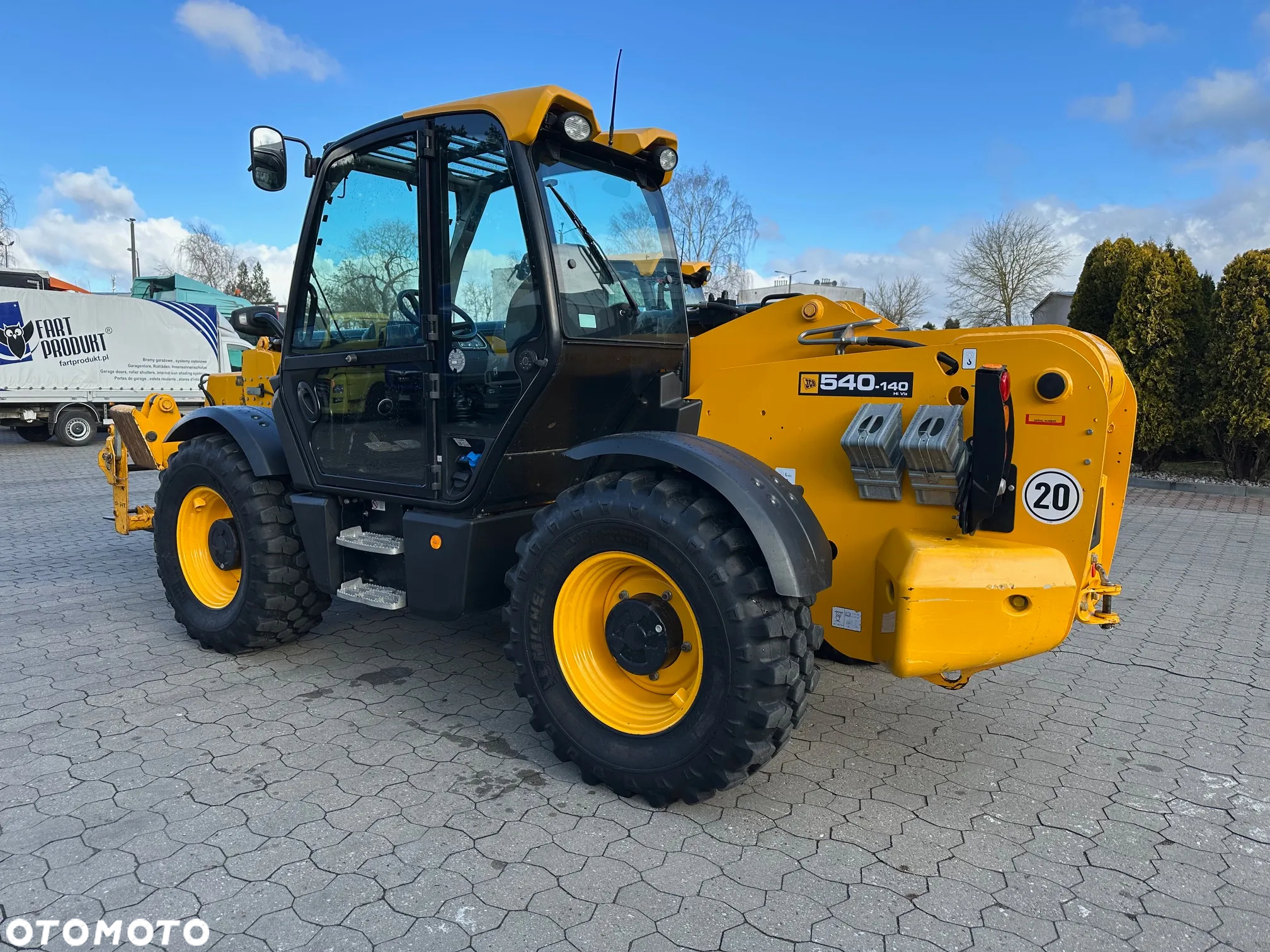 JCB 540-140 Hi Viz - 3