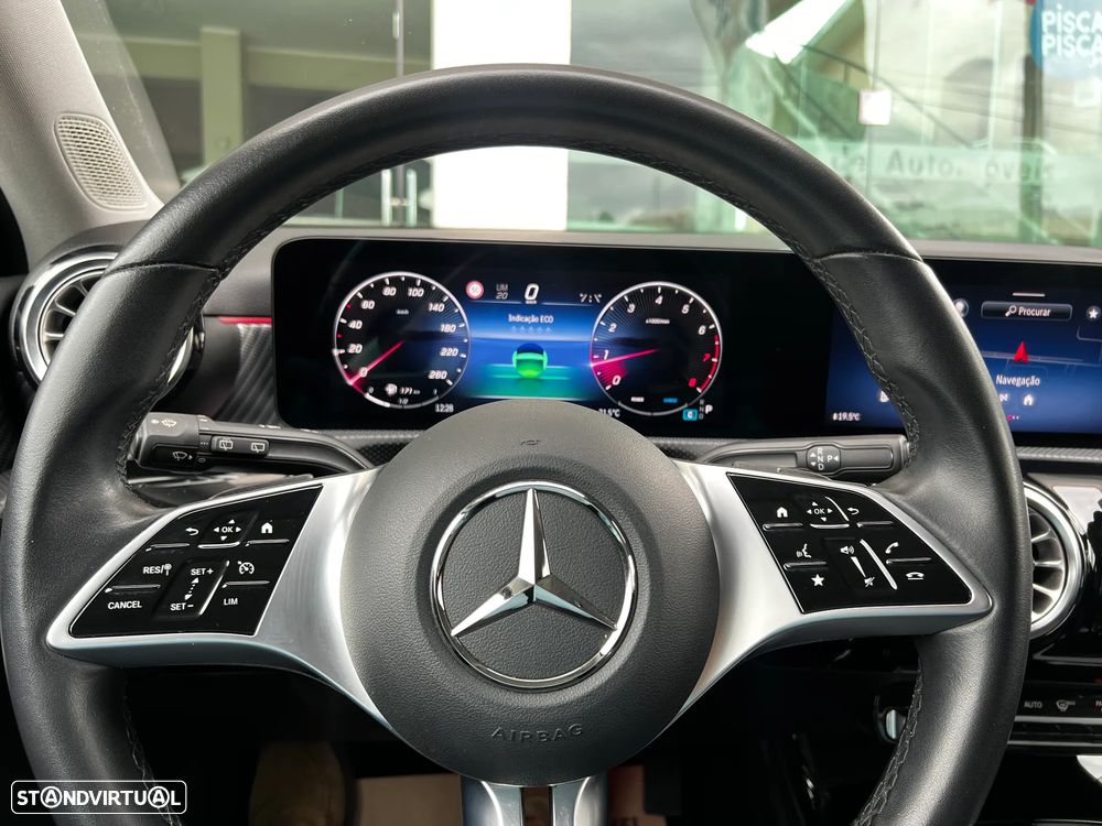 Mercedes-Benz A 200 Progressive Aut. - 35