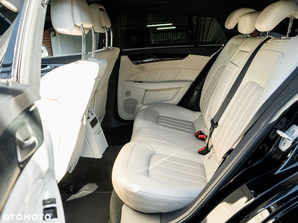 Mercedes-Benz CLS 500 4Matic BlueEFFICIENCY 7G-TRONIC Edition 1 - 27