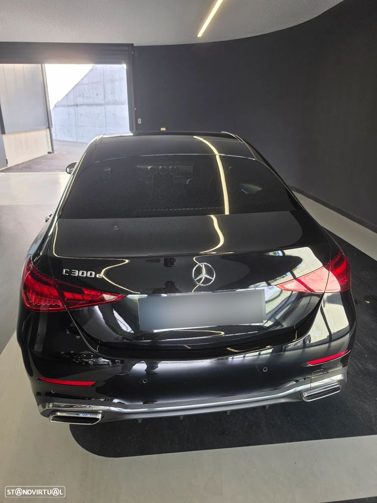 Mercedes-Benz C 300 e AMG Line - 25