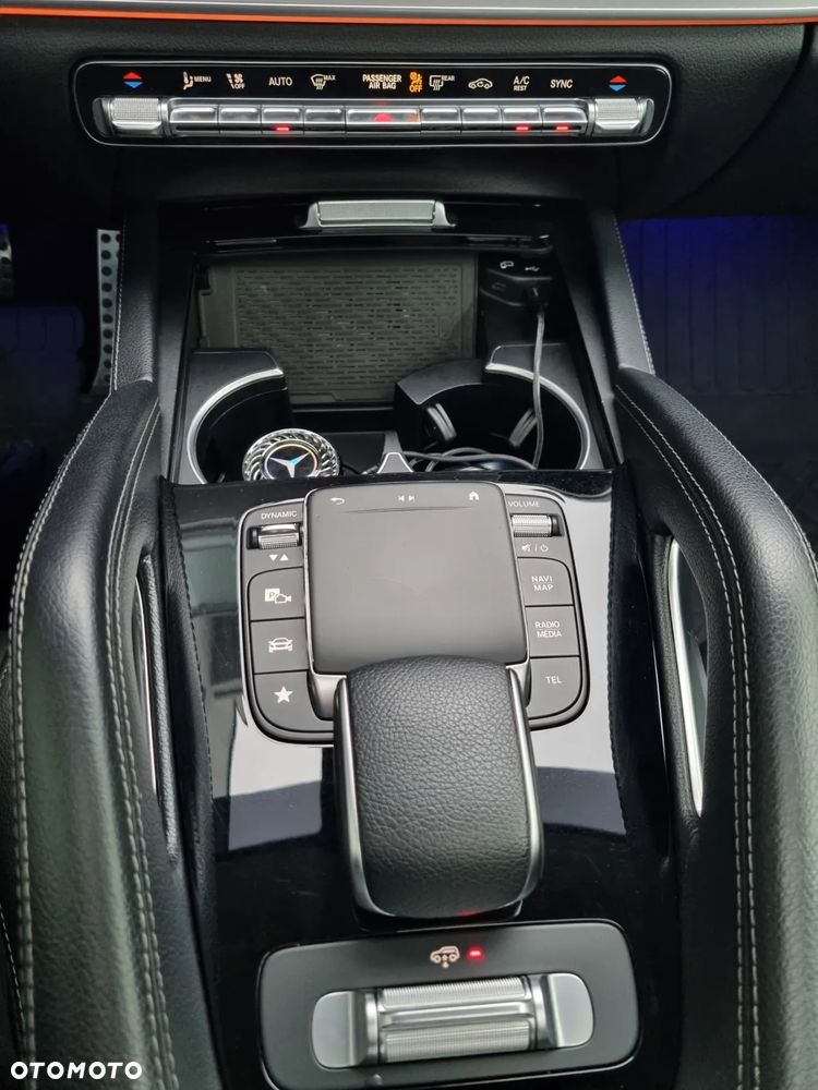 Mercedes-Benz GLE 300 d 4-Matic - 16