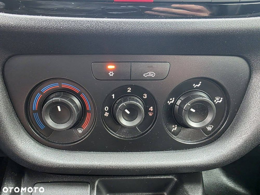 Fiat Doblo - 22