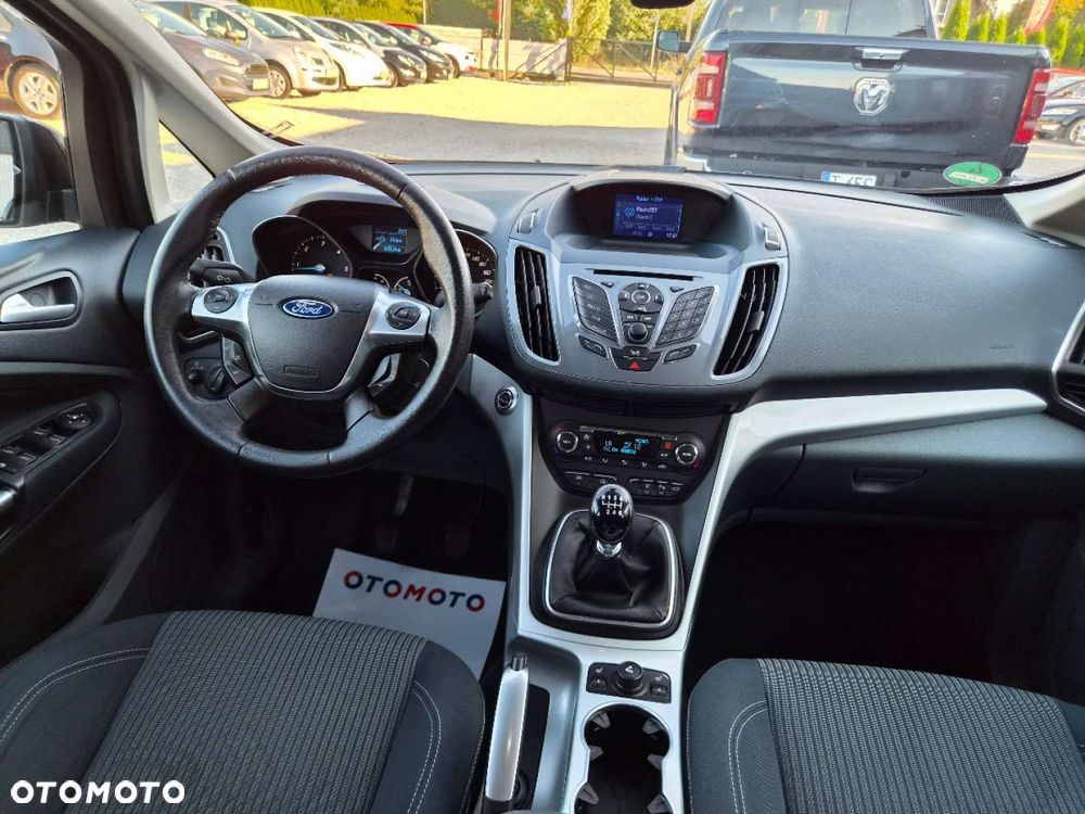 Ford Grand C-MAX - 8