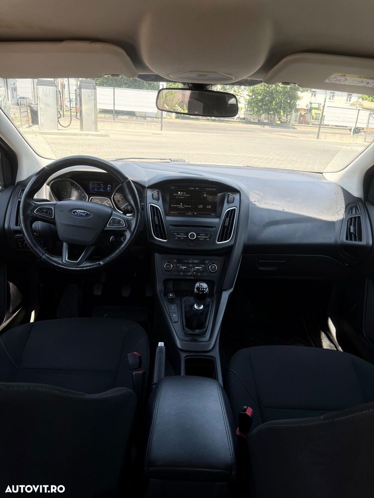 Ford Focus 1.0 EcoBoost Sport - 9