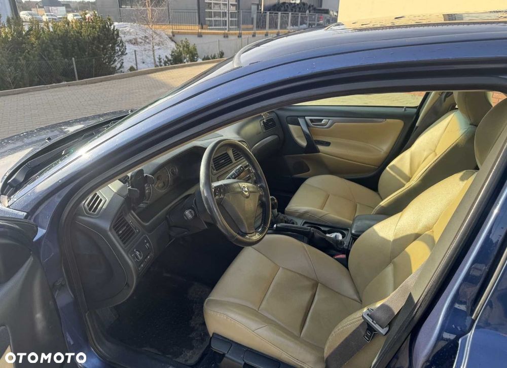 Volvo S60 2.4 D5 - 6