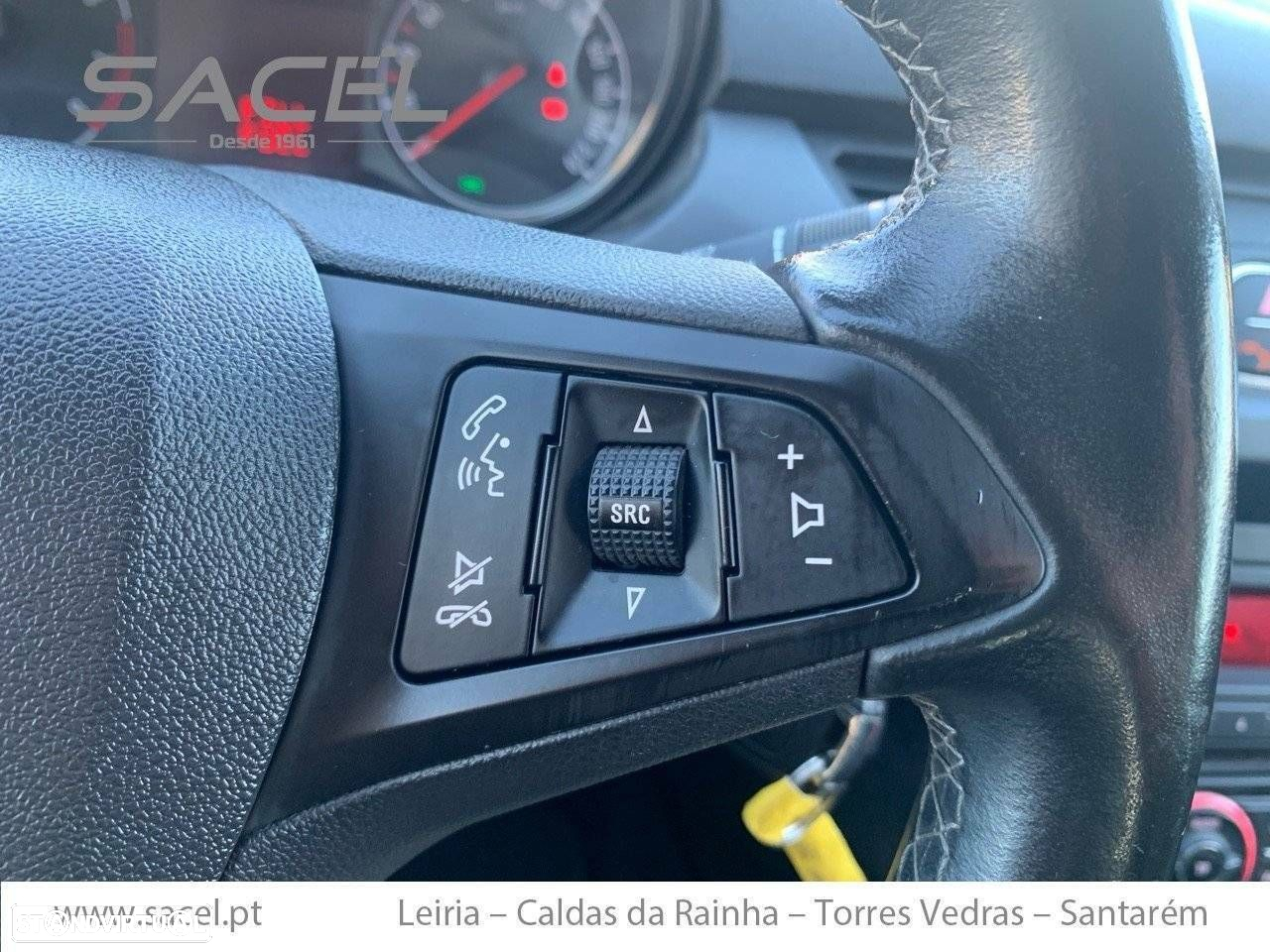 Opel Corsa 1.2 120 Anos - 14