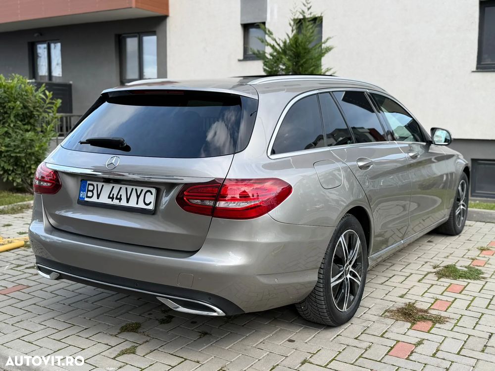 Mercedes-Benz C 200 d T Avantgarde - 9