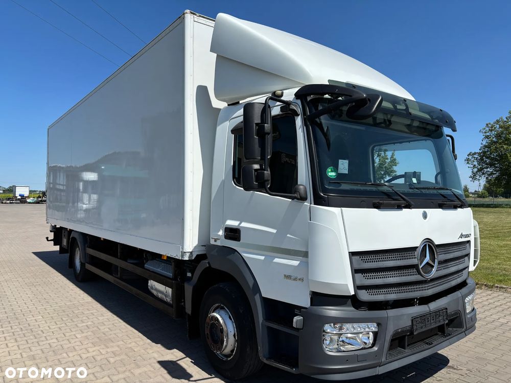 Mercedes-Benz ATEGO 1524  EURO 6 (1527, 1530) kontener z windą , kabina przeedłużana  z łóżkiem składanym - 4