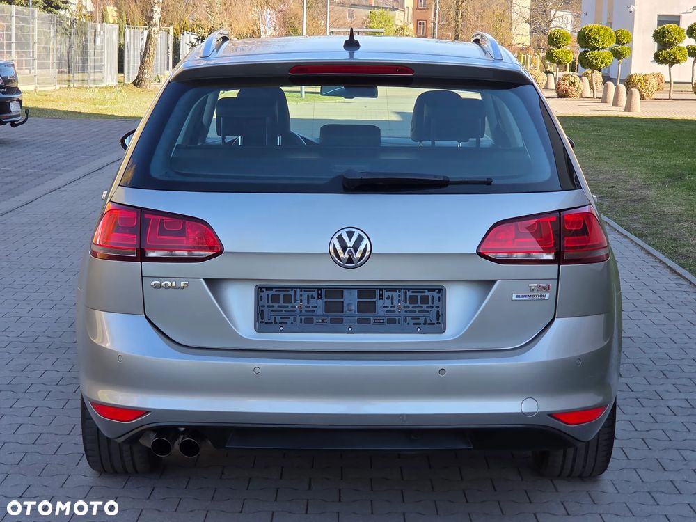 Volkswagen Golf 1.4 TSI ACT BlueMotion Technology DSG Highline - 4