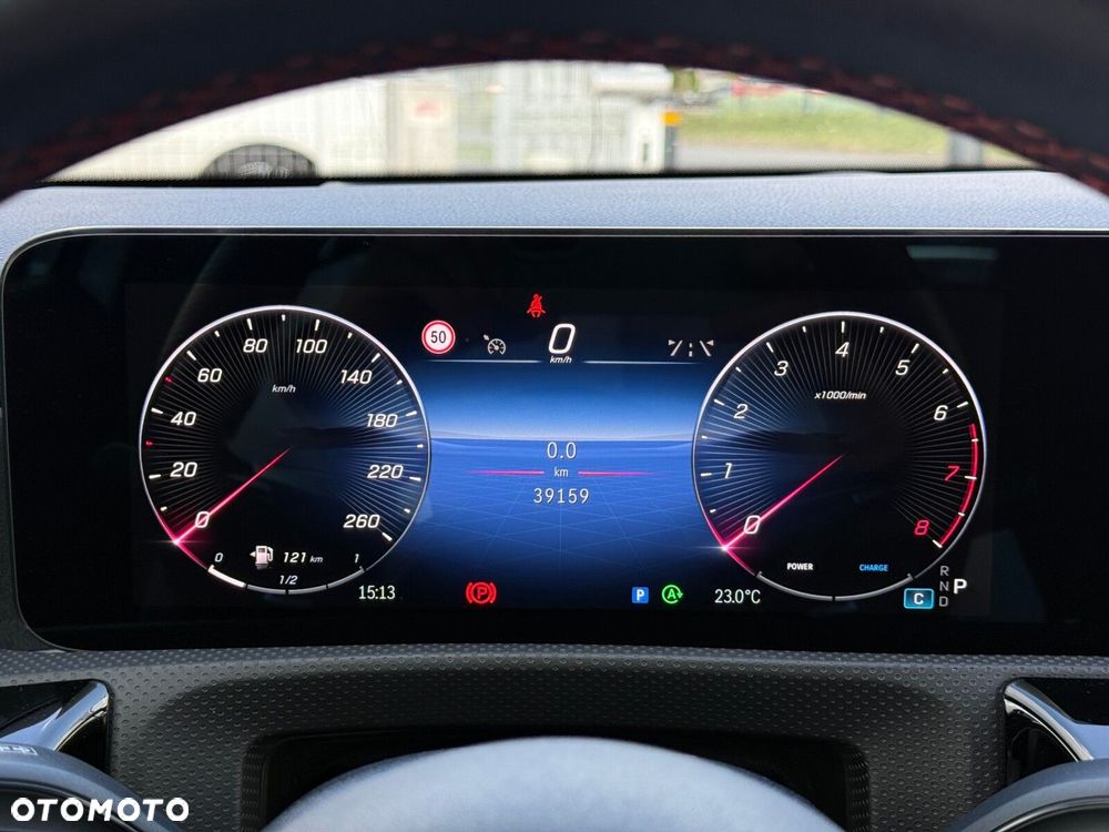 Mercedes-Benz Klasa A 220 4-Matic AMG Line 7G-DCT - 34