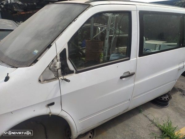 Porta Frente Esquerda Mercedes-Benz Vito Caixa (638) - 1