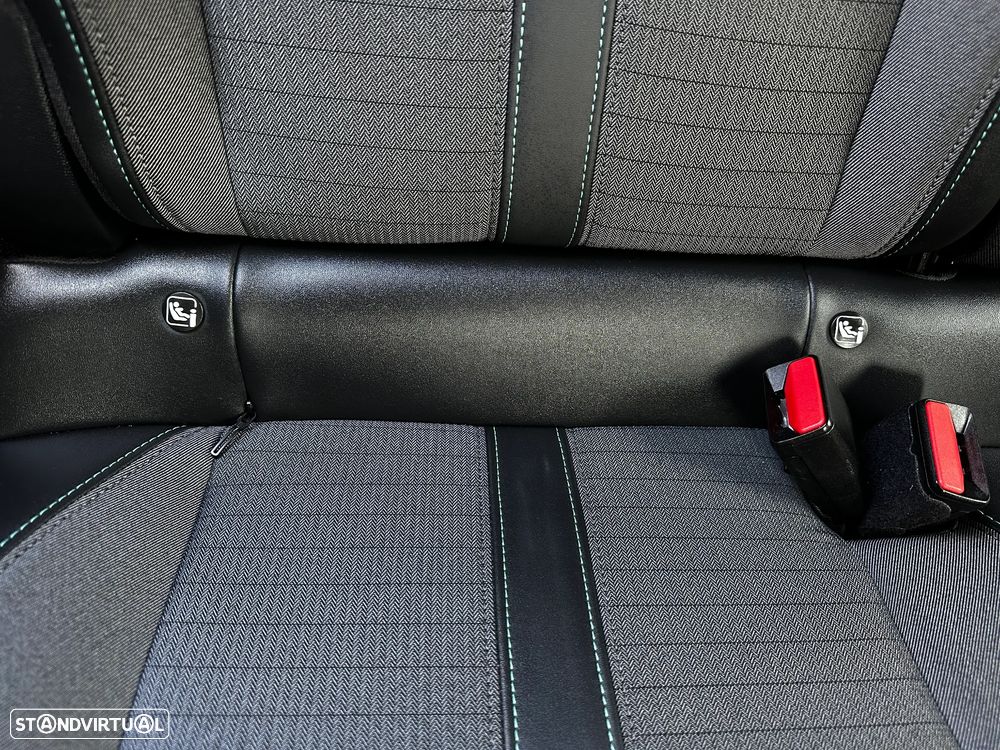 Peugeot 2008 1.5 BlueHDi Allure - 41