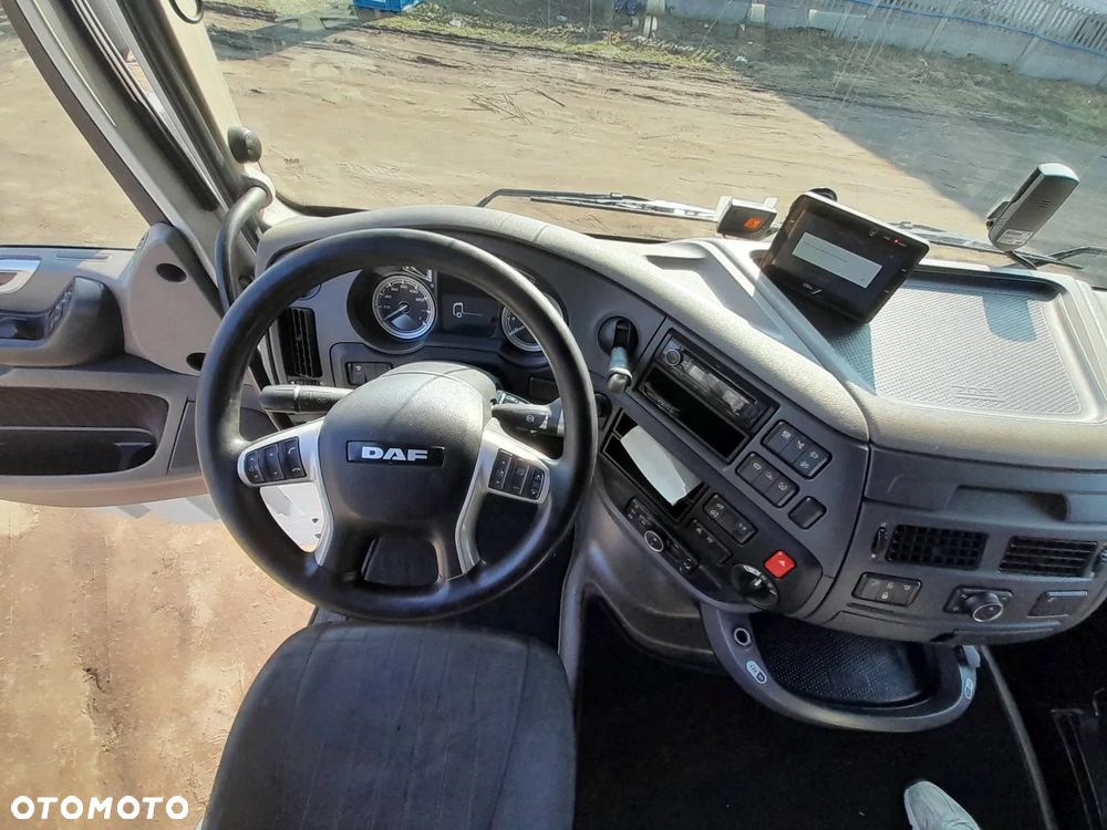 DAF 480 - 6