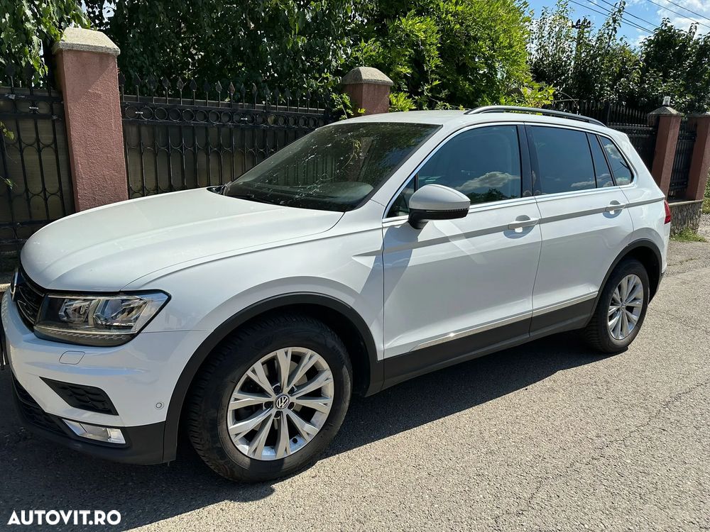 Volkswagen Tiguan - 2