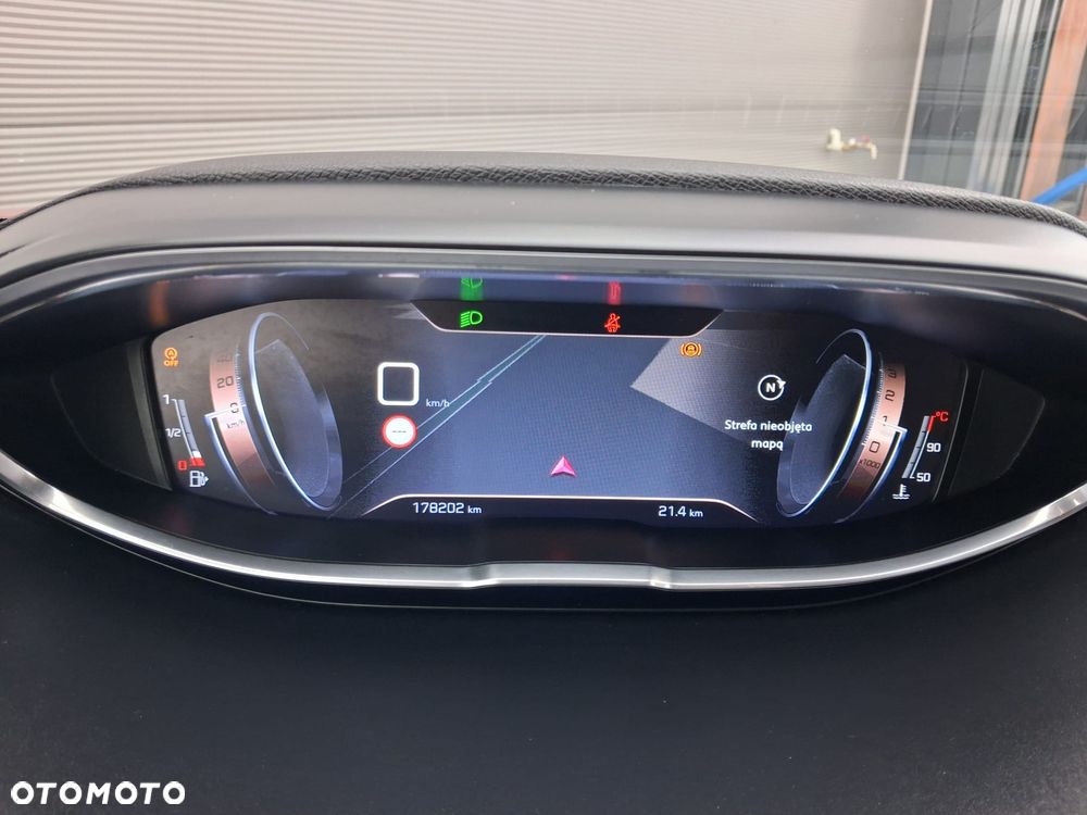 Peugeot 3008 PureTech 130 Stop & Start GPF Allure Business-Paket - 16