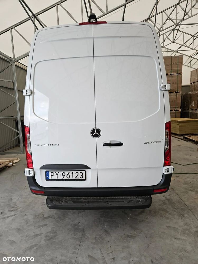 Mercedes-Benz Sprinter 317 CDI Long PRO 907.235 - 7