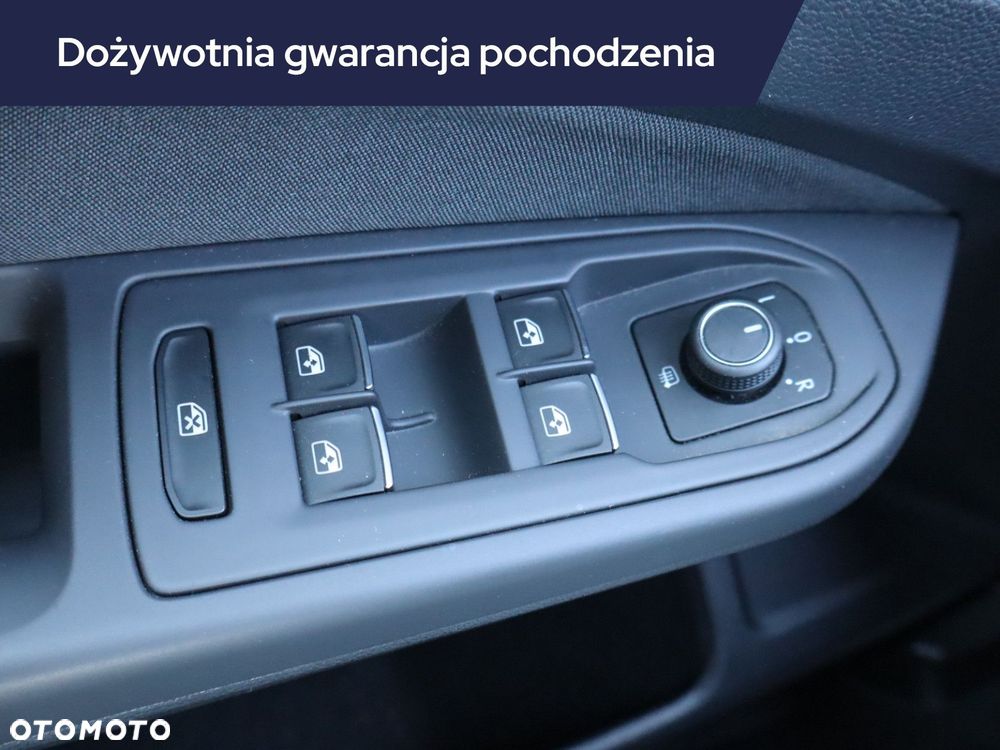 Volkswagen Golf - 17