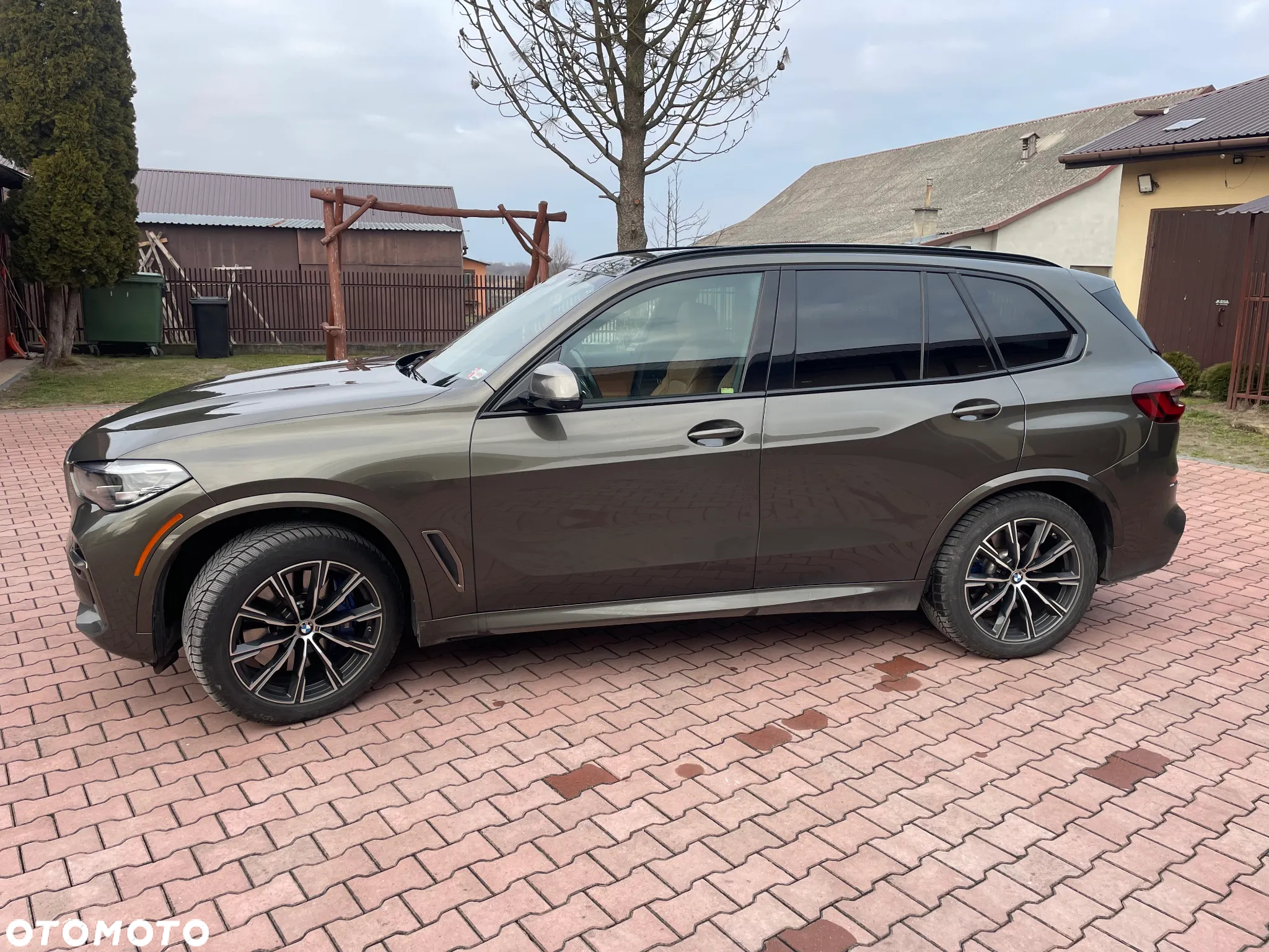 BMW X5 M M50i - 6