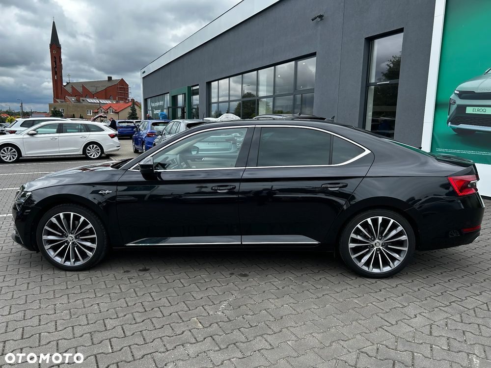 Skoda Superb 2.0 TDI SCR 4x4 L&K DSG - 10