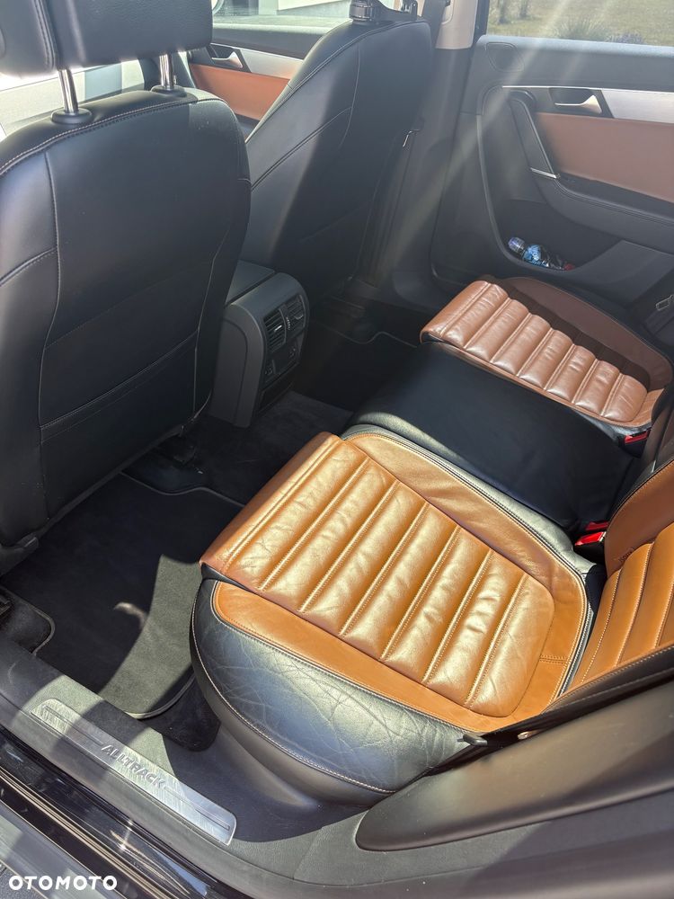 Volkswagen Passat - 8