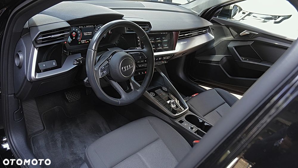 Audi A3 Sportback - 13