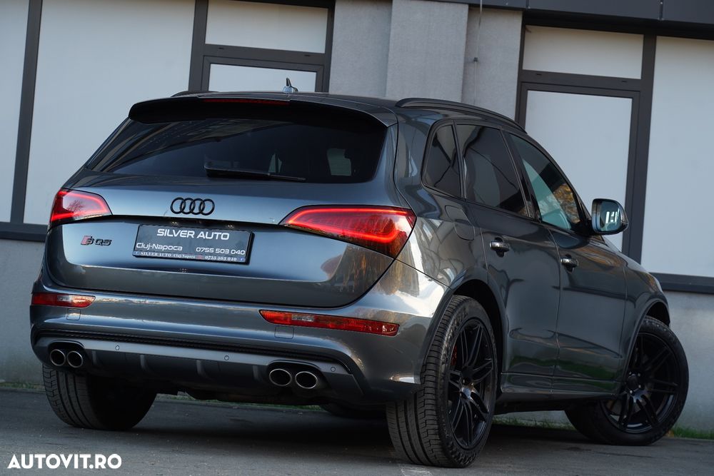 Audi SQ5 - 5