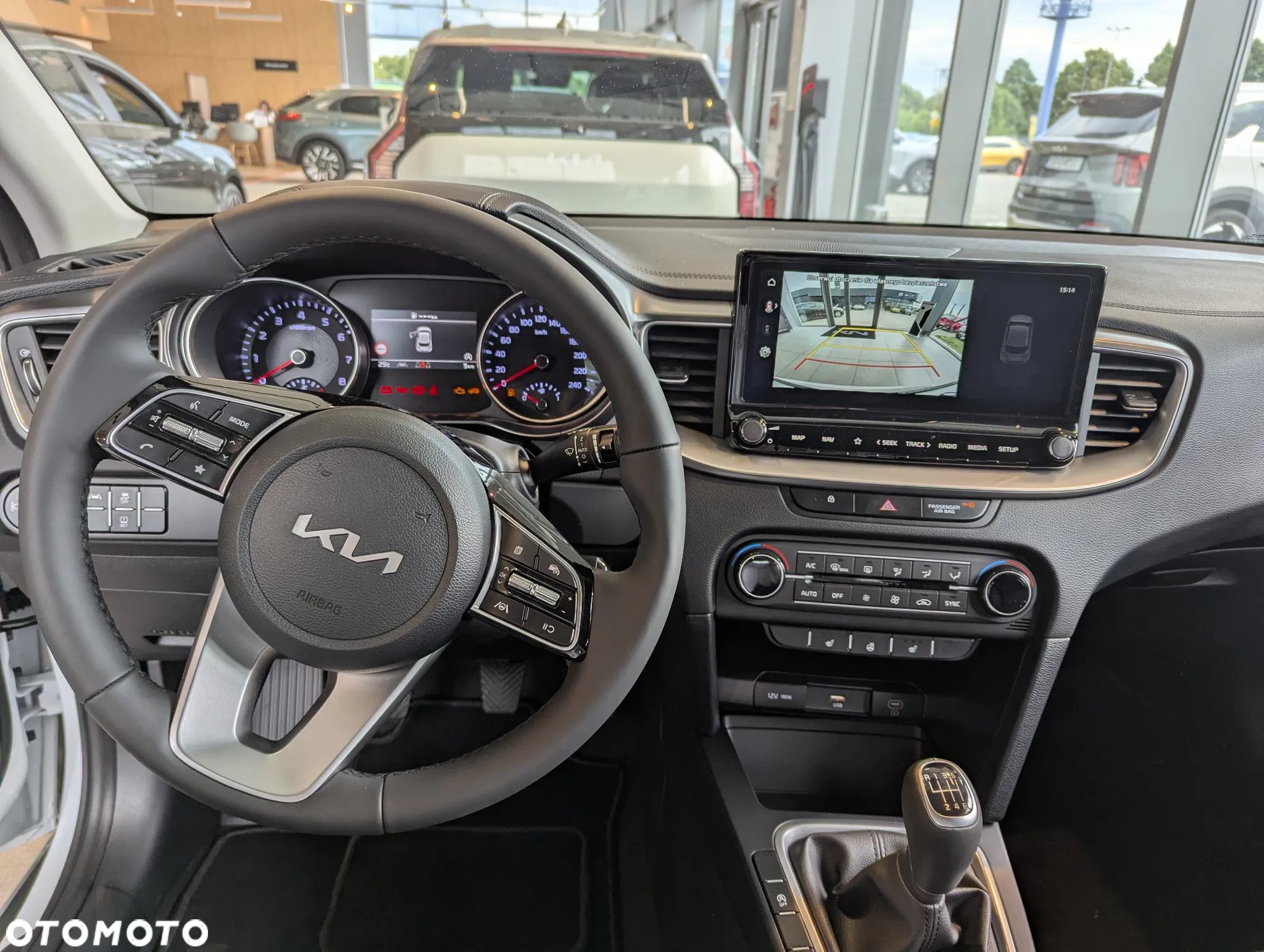 Kia XCeed 1.5 T-GDI M - 10