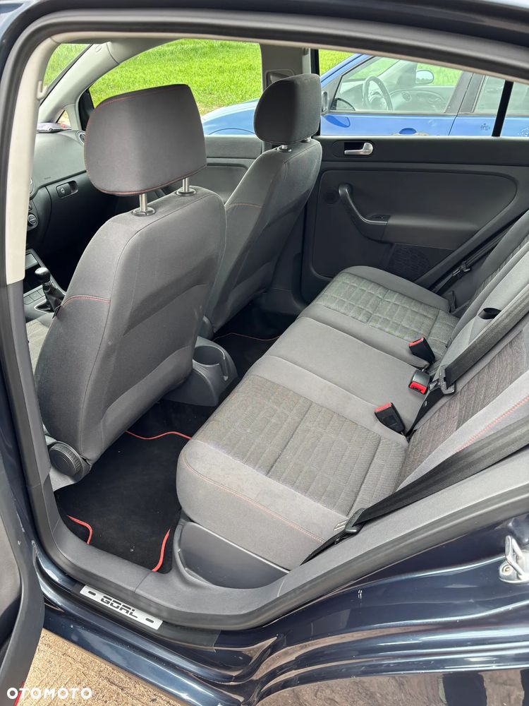 Volkswagen Golf Plus 1.9 TDI DPF Goal - 17