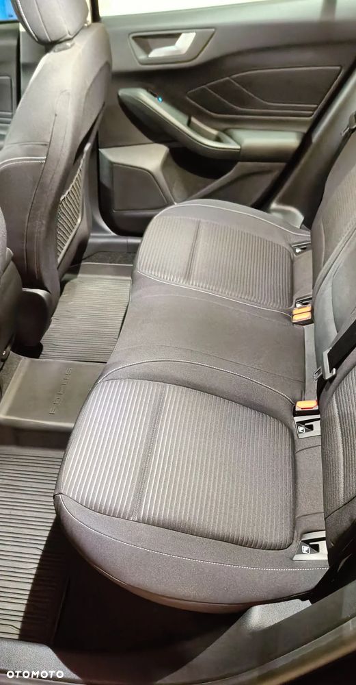 Ford Focus 1.5 EcoBoost Titanium - 25