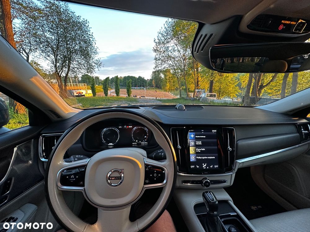 Volvo V90 D5 SCR AWD Momentum Pro - 13