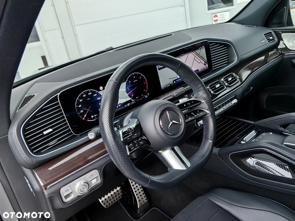 Mercedes-Benz GLE - 10